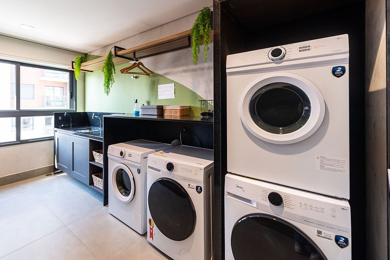 Studio Charmoso no Metrô Praça da Árvore - FL907