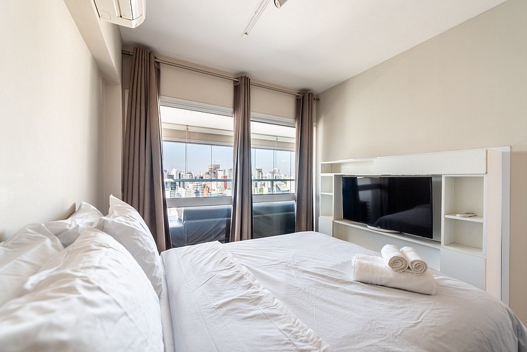 Loft Sofisticado com Vista Panorâmica - DNA 248