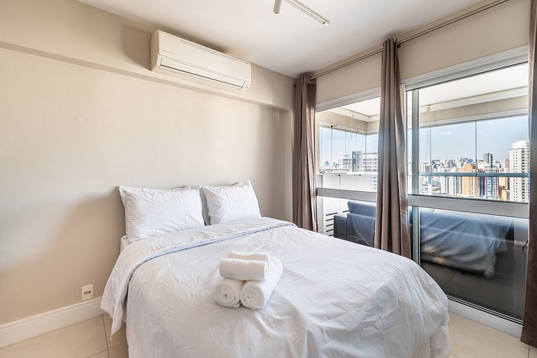 Loft Sofisticado com Vista Panorâmica - DNA 248