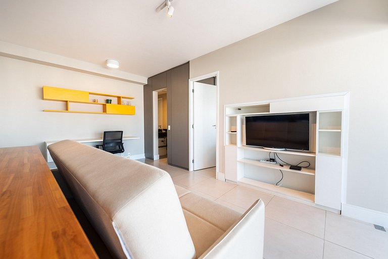 Loft Sofisticado com Vista Panorâmica - DNA 248