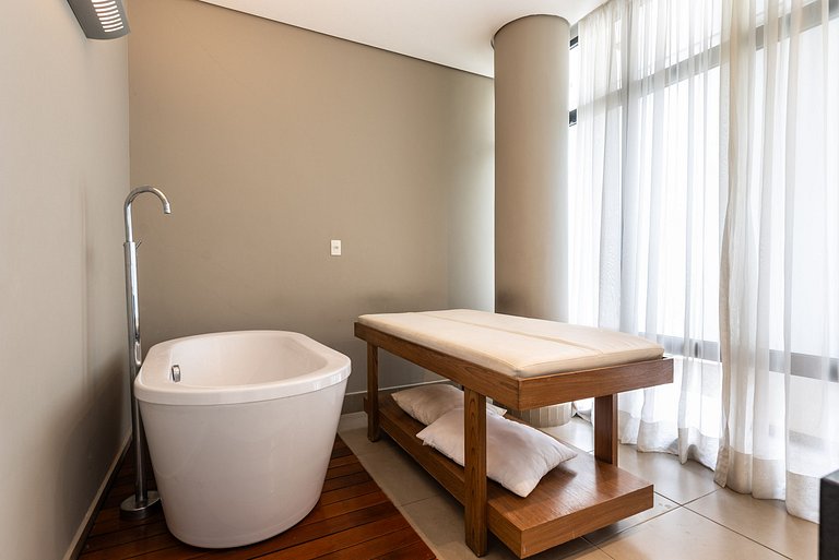 Loft Sofisticado com Vista Panorâmica - DNA 248