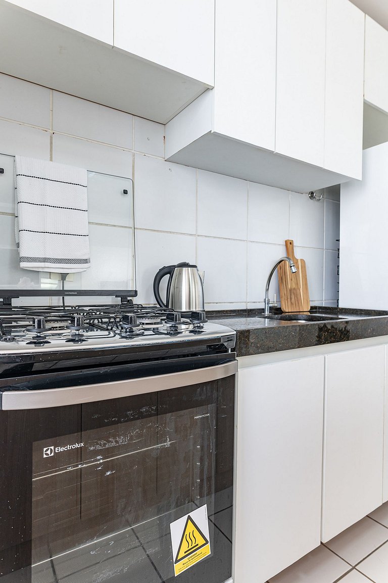 Apartamento com vista incrível e piscina - GS501