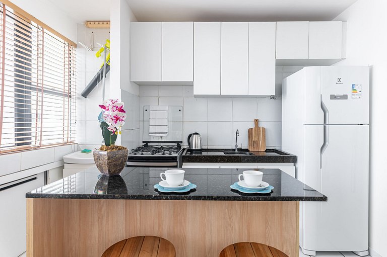 Apartamento com vista incrível e piscina - GS501