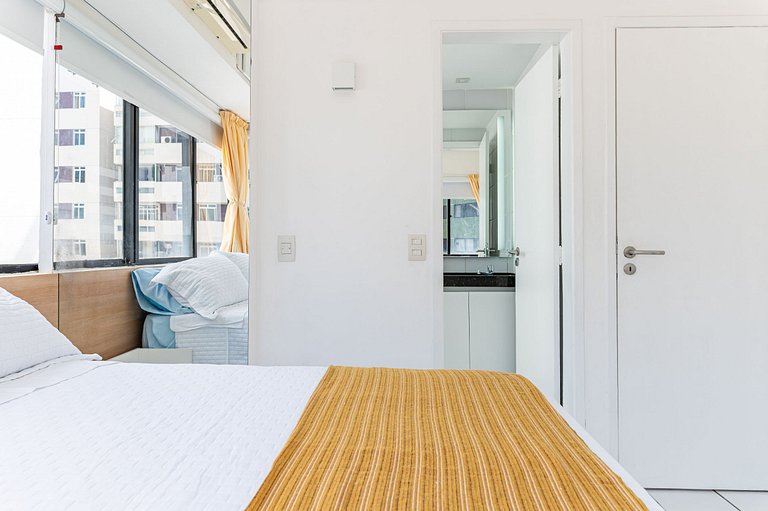 Apartamento com vista incrível e piscina - GS501