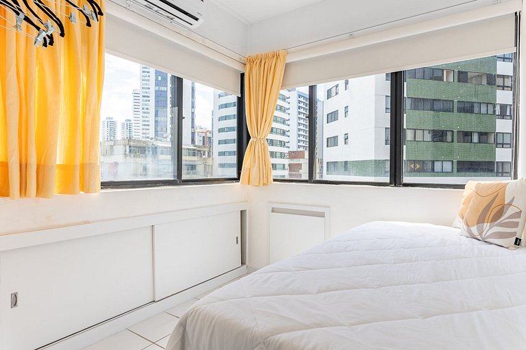 Apartamento com vista incrível e piscina - GS501