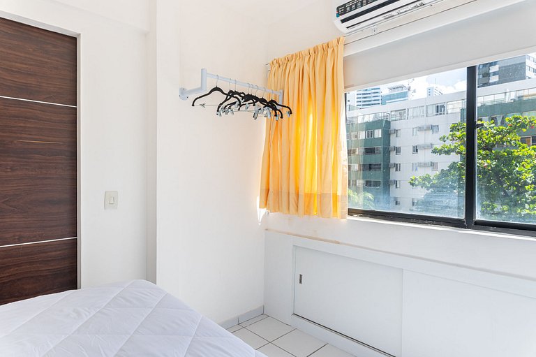 Apartamento com vista incrível e piscina - GS501