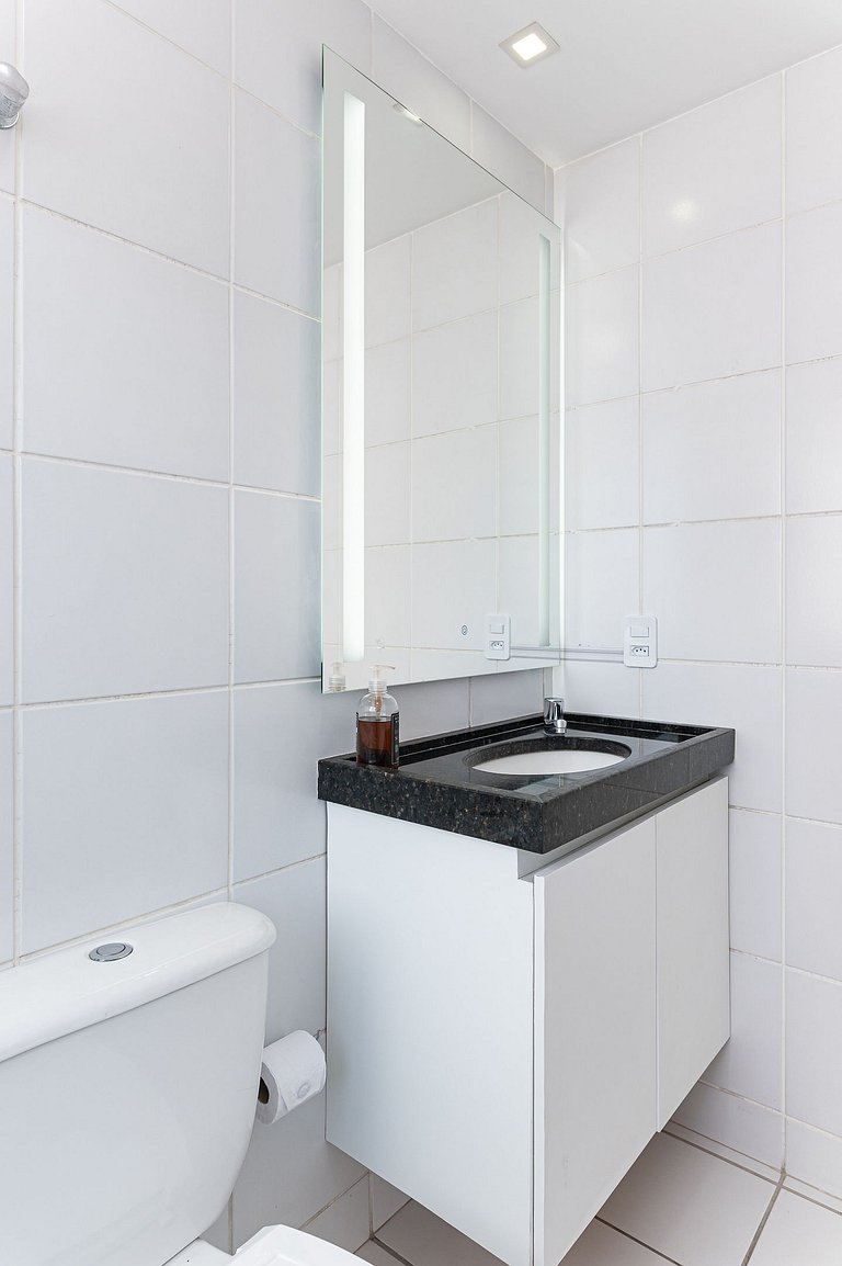 Apartamento com vista incrível e piscina - GS501