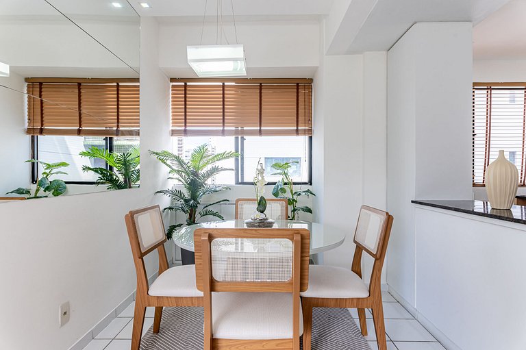 Apartamento com vista incrível e piscina - GS501