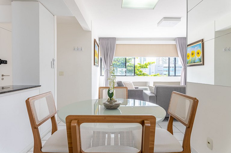 Apartamento com vista incrível e piscina - GS501