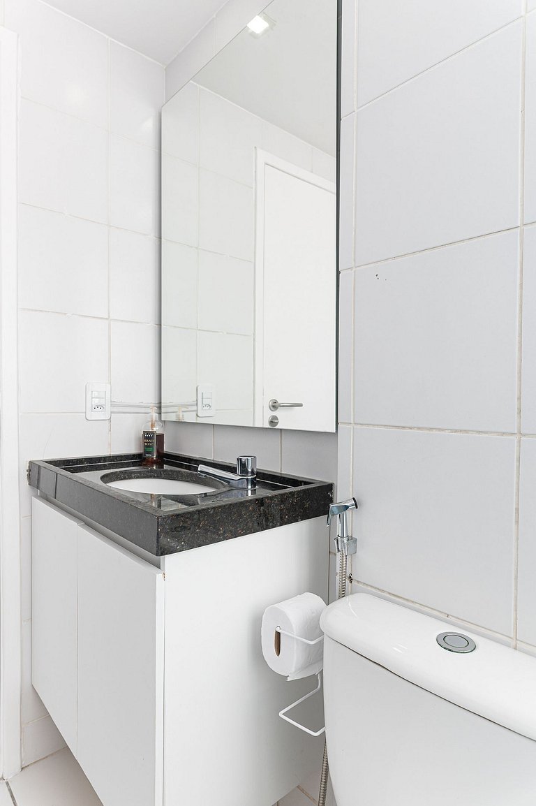 Apartamento com vista incrível e piscina - GS501