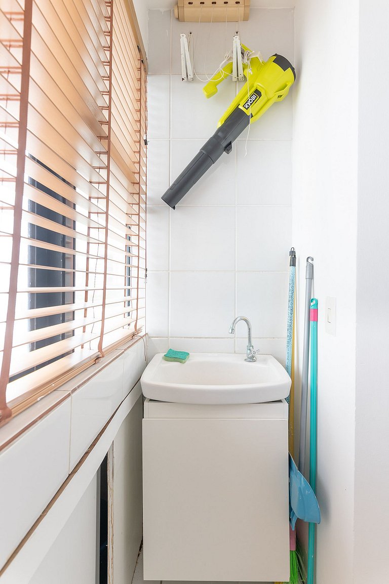 Apartamento com vista incrível e piscina - GS501