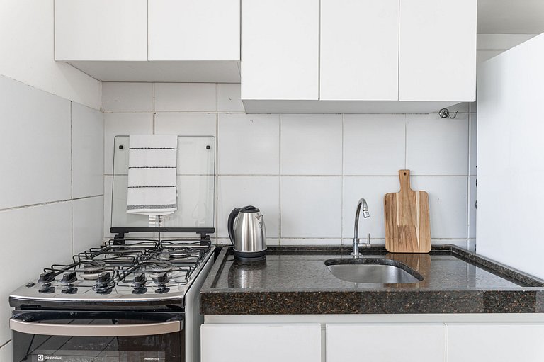 Apartamento com vista incrível e piscina - GS501