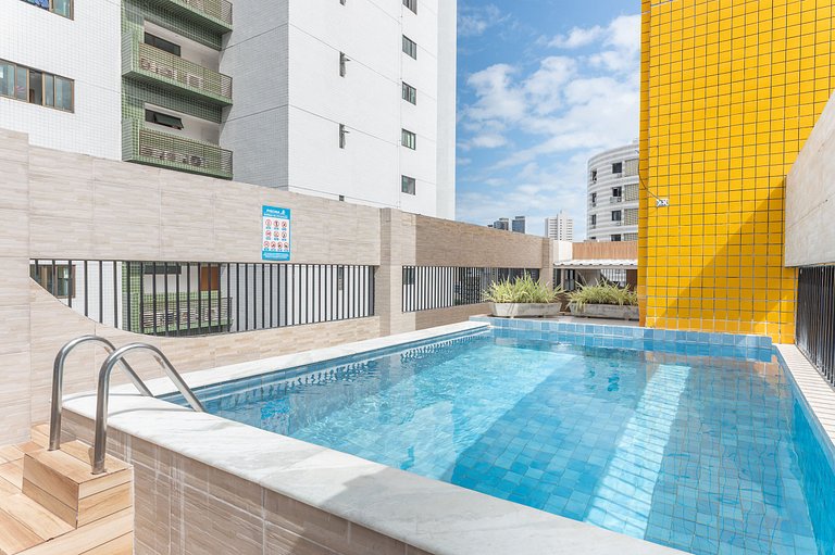 Apartamento com vista incrível e piscina - GS501