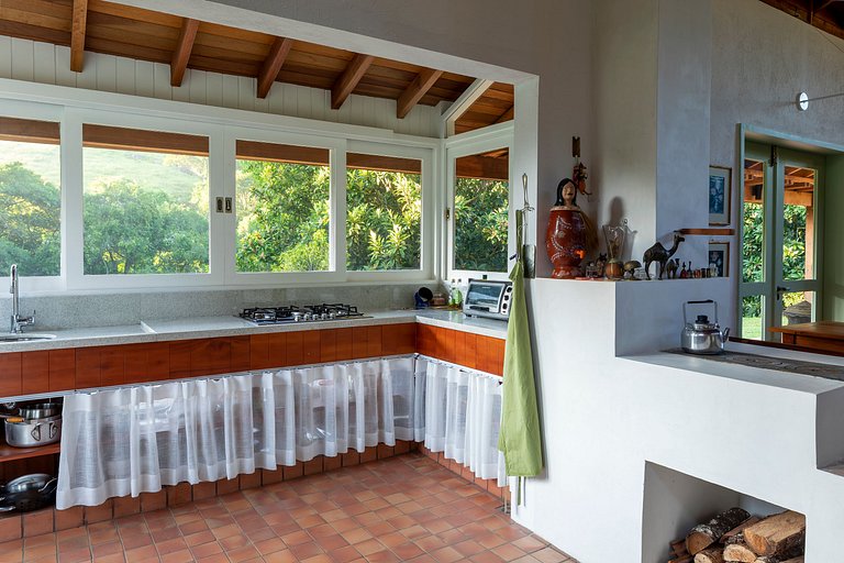 Casa de Campo de Alto Padrão | Charme & Conforto - CC