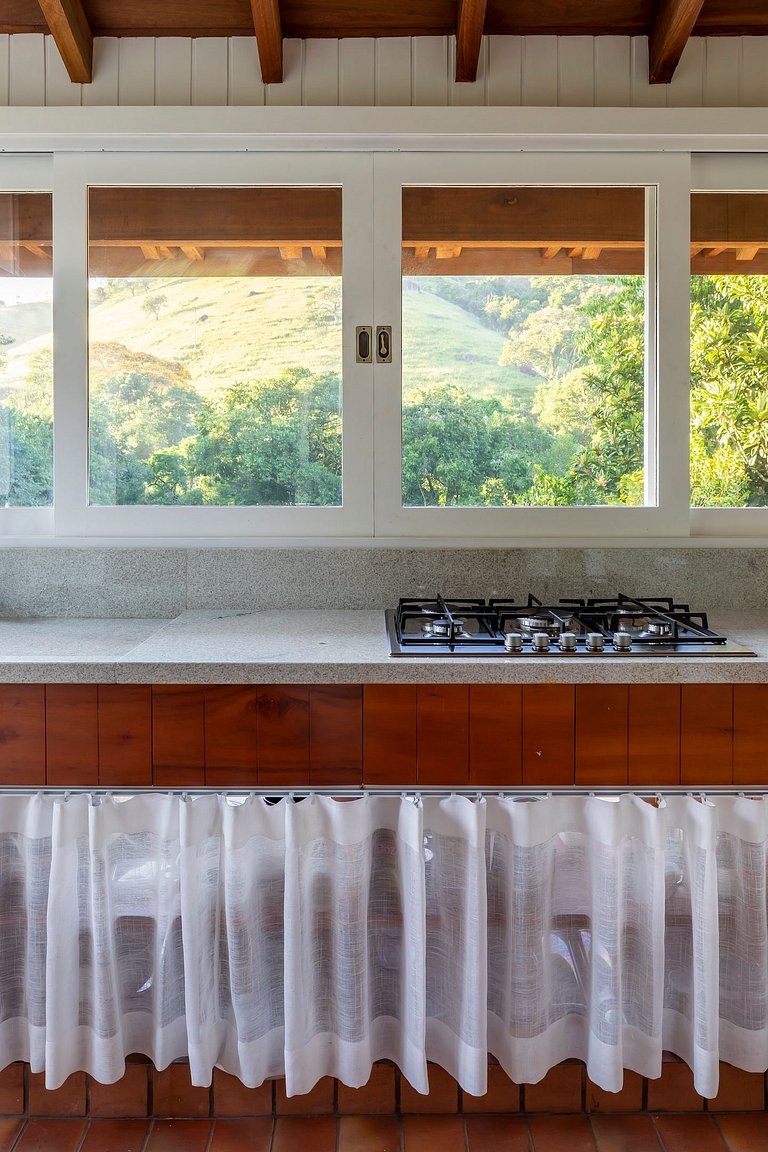 Casa de Campo de Alto Padrão | Charme & Conforto - CC