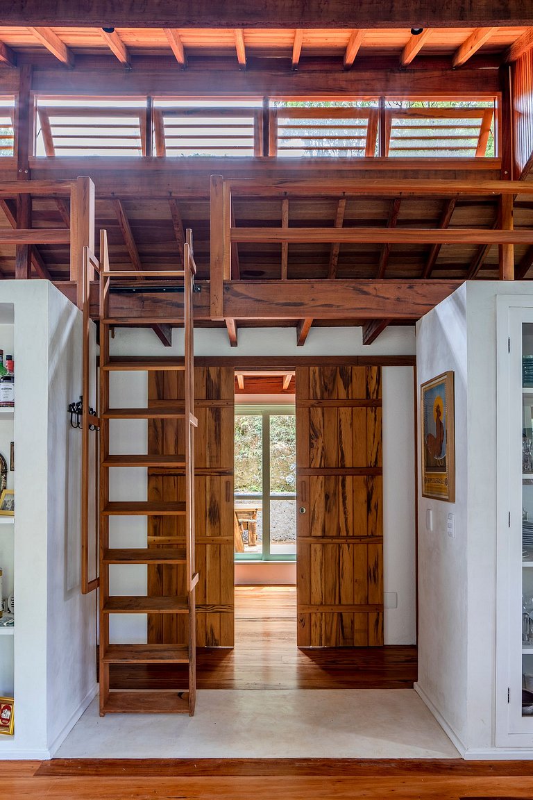 Casa de Campo de Alto Padrão | Charme & Conforto - CC