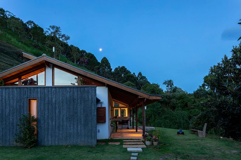 Casa de Campo de Alto Padrão | Charme & Conforto - CC