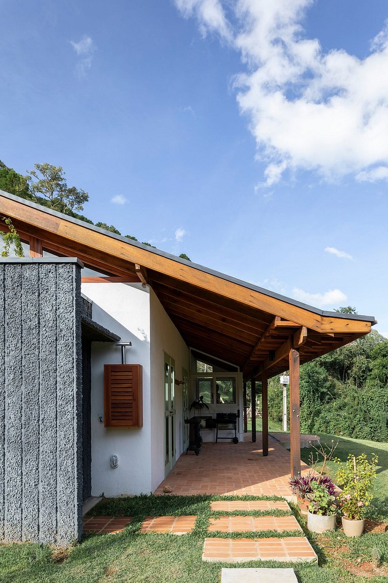 Casa de Campo de Alto Padrão | Charme & Conforto - CC