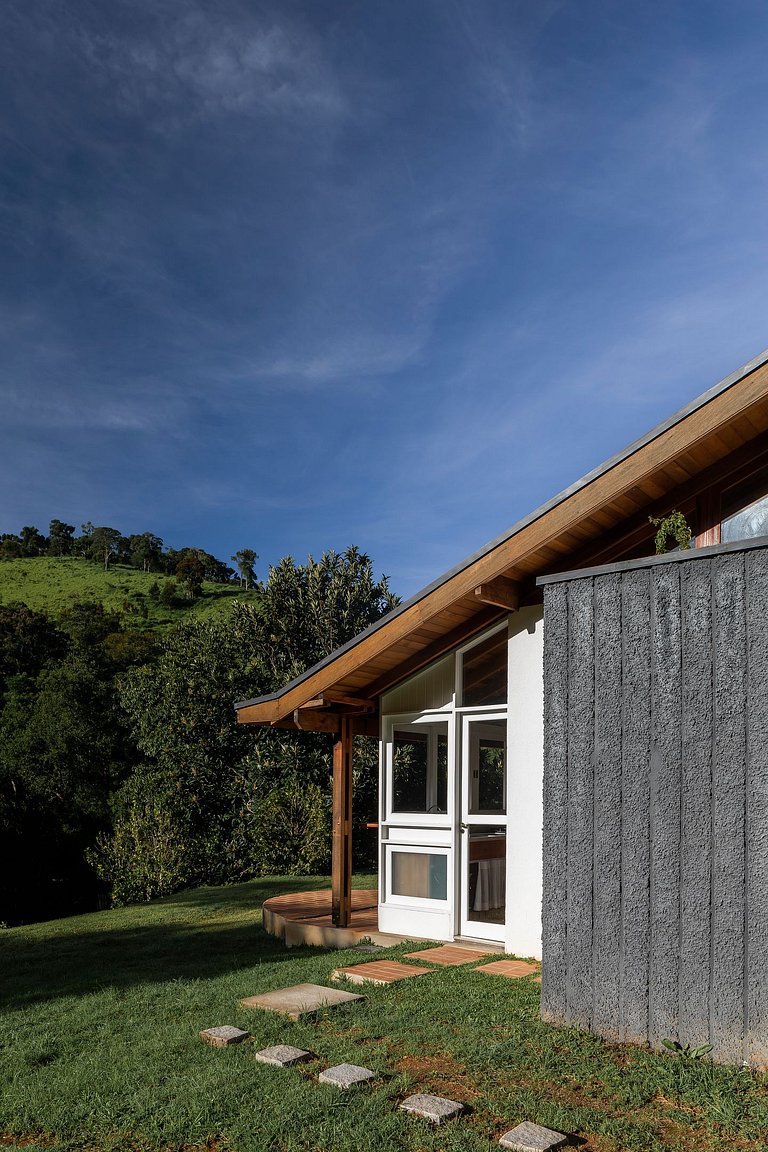 Casa de Campo de Alto Padrão | Charme & Conforto - CC