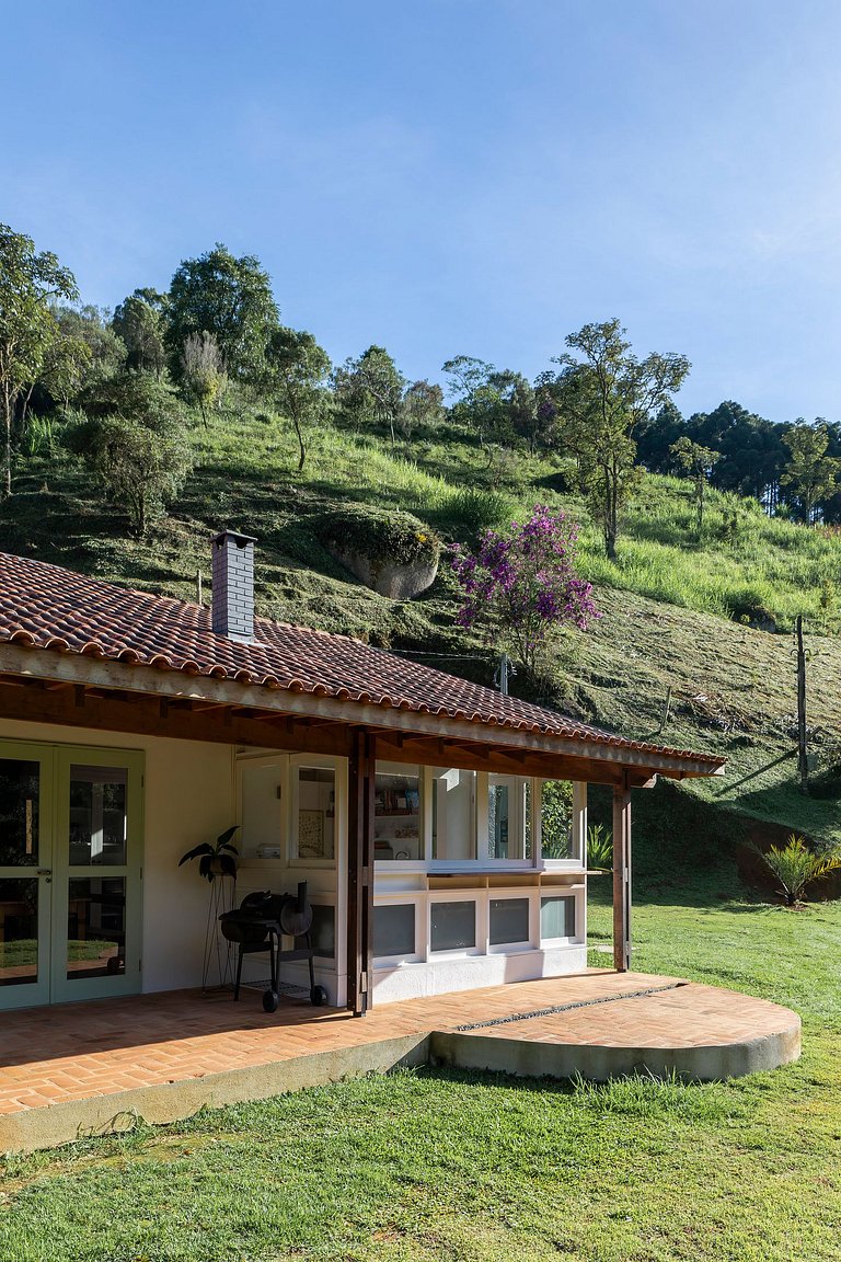 Casa de Campo de Alto Padrão | Charme & Conforto - CC