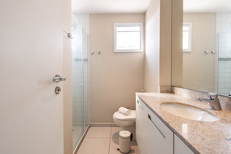 Apto Luxo c/ Vista Incrível em Pinheiros - DNA241