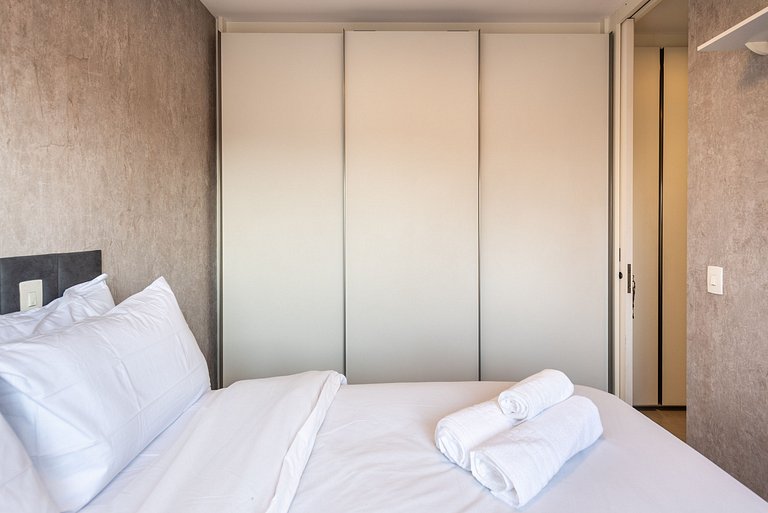 Apto Luxo c/ Vista Incrível em Pinheiros - DNA241