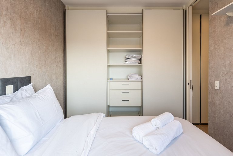 Apto Luxo c/ Vista Incrível em Pinheiros - DNA241