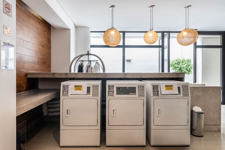 Apto Luxo c/ Vista Incrível em Pinheiros - DNA241