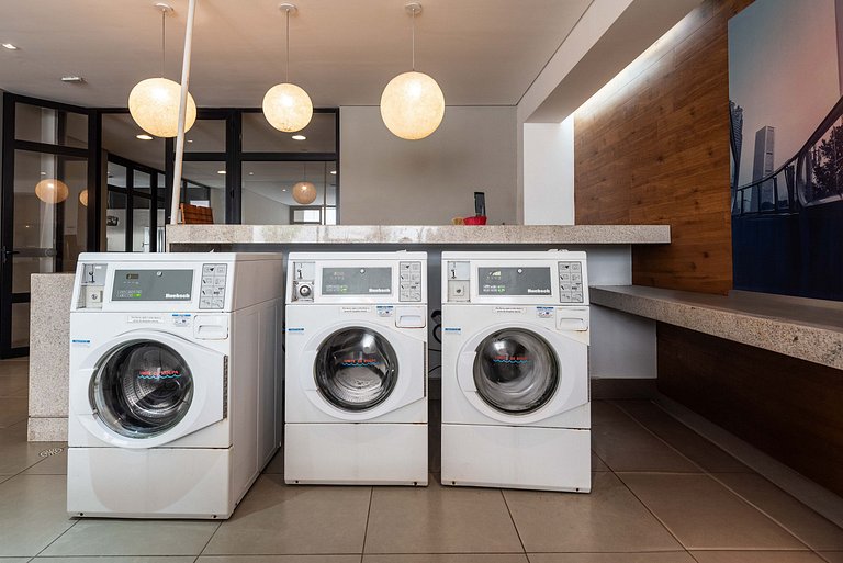 Apto Luxo c/ Vista Incrível em Pinheiros - DNA241