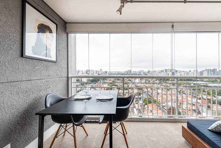 Studio moderno com vista no Brooklin - L205