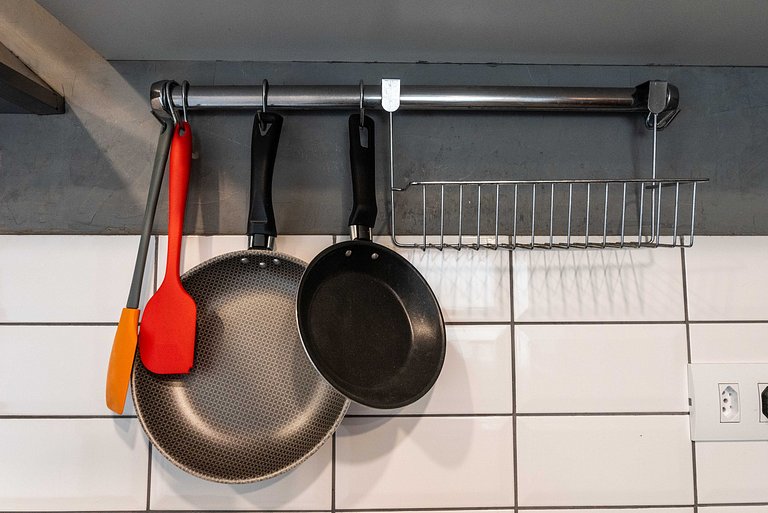 Studio moderno com vista no Brooklin - L205