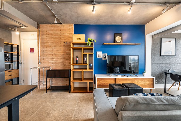 Studio moderno com vista no Brooklin - L205