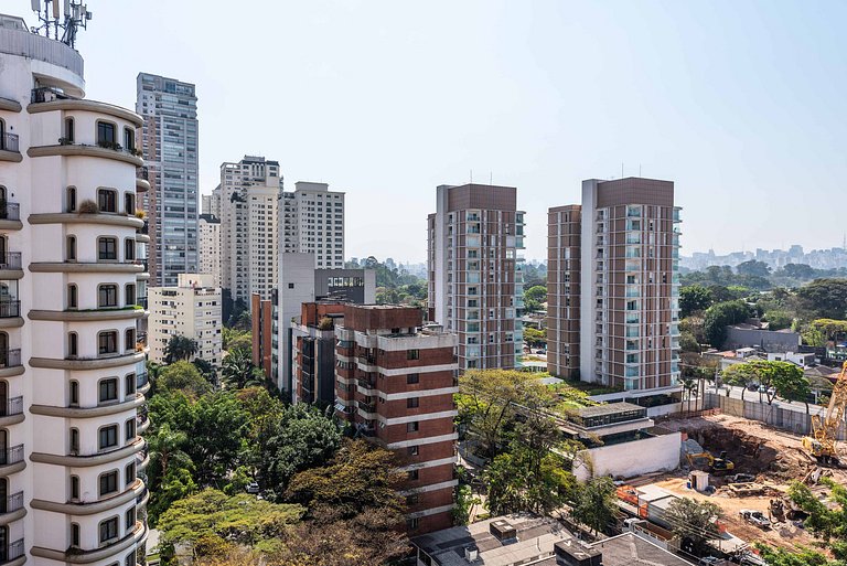 Studio elegante com vista em Moema - IP1208