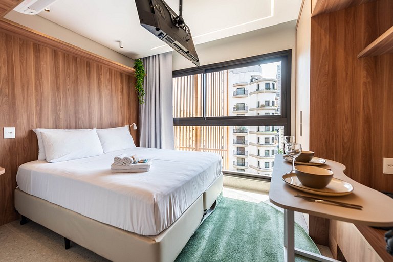 Studio elegante com vista em Moema - IP1208