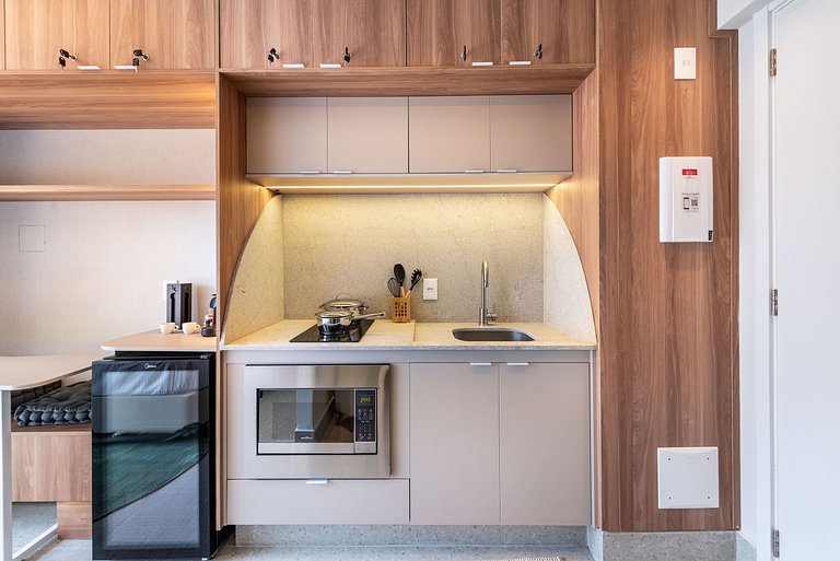 Studio elegante com vista em Moema - IP1208