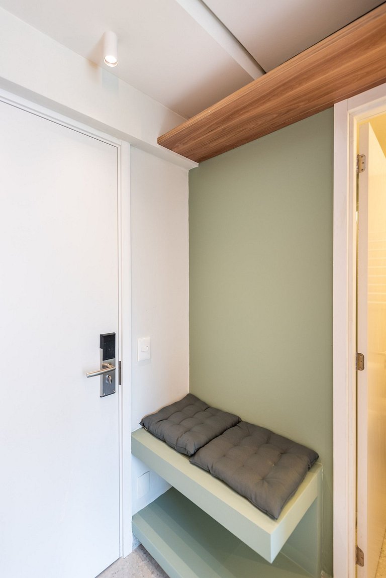 Studio elegante com vista em Moema - IP1208