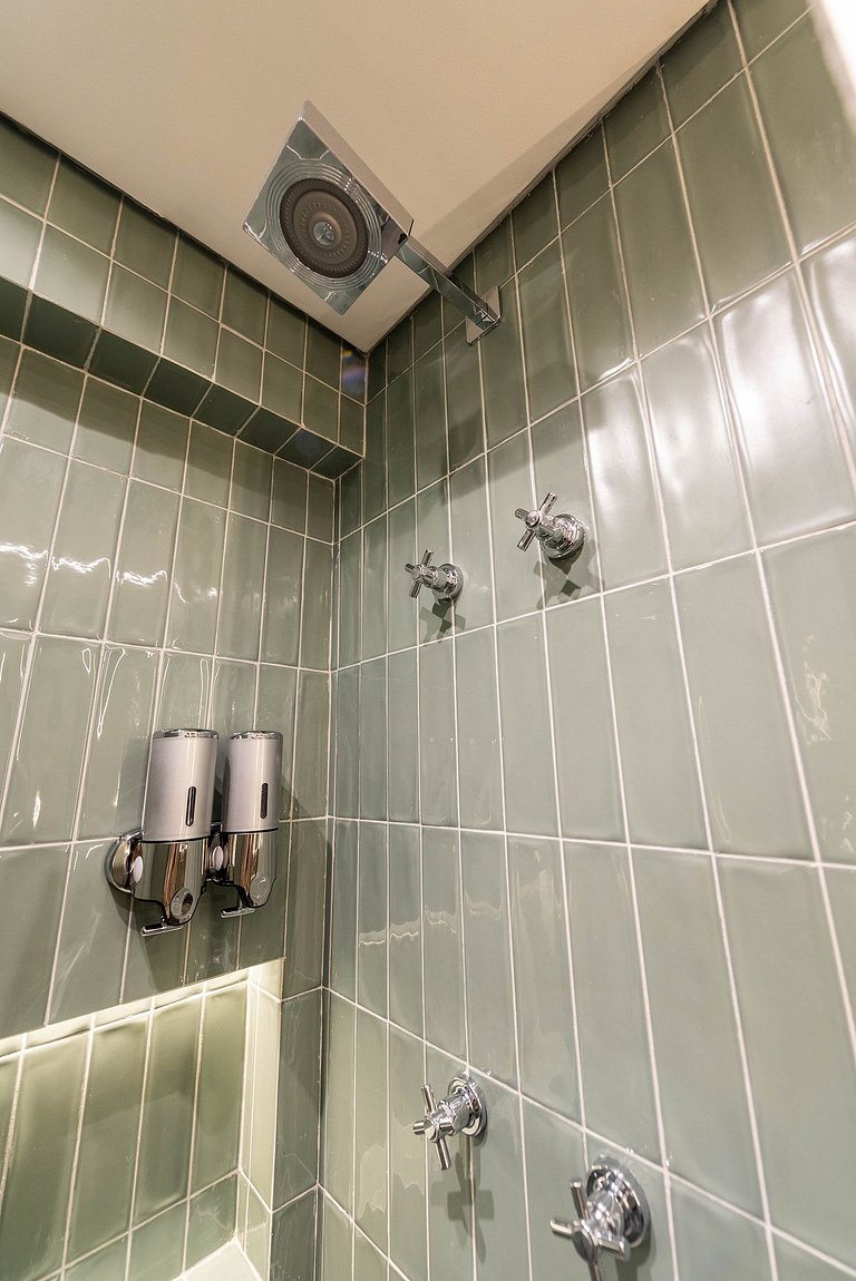 Studio elegante com vista em Moema - IP1208