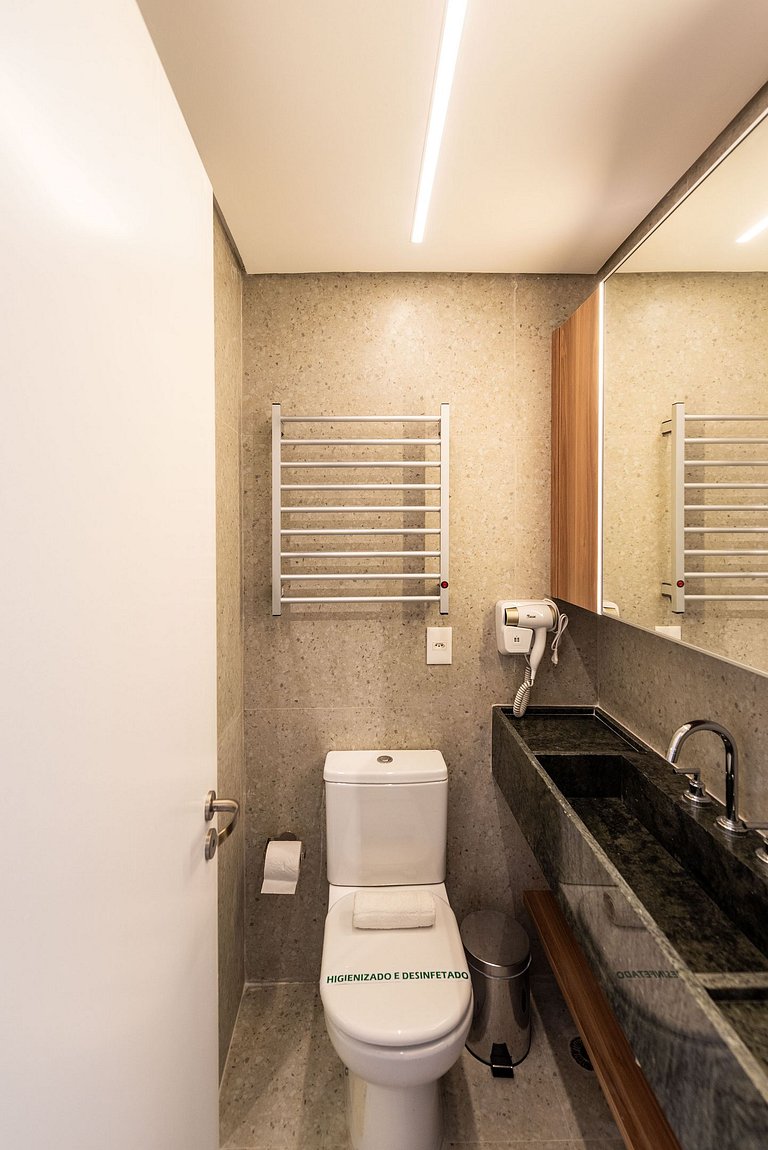 Studio elegante com vista em Moema - IP1208