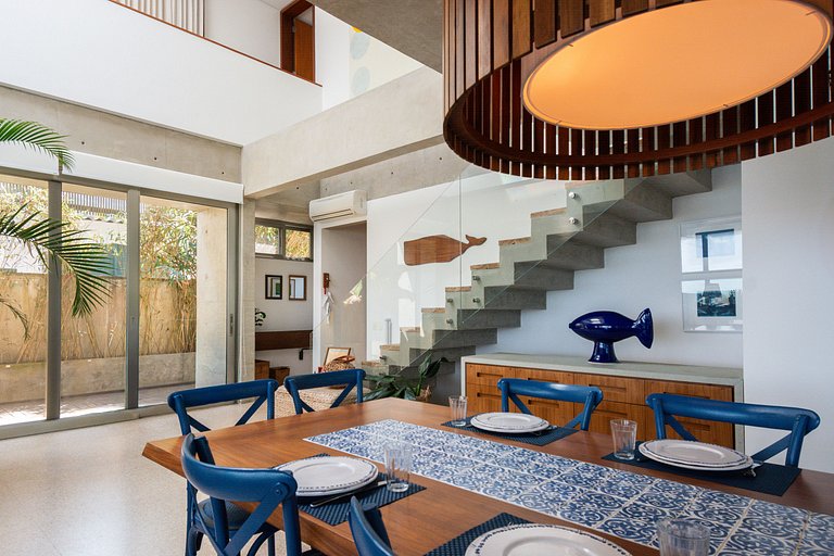 Casa Alto Padrão Pé na Areia | Guaecá - CG