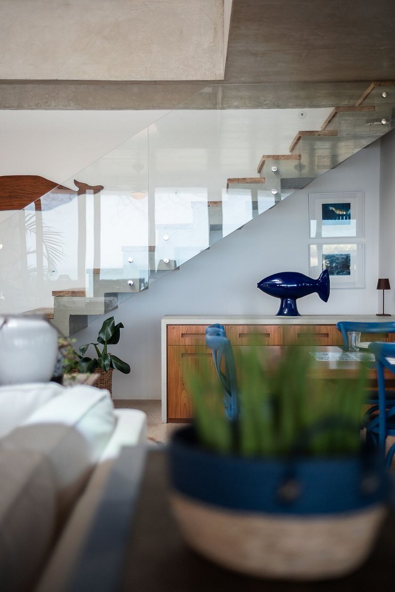 Casa Alto Padrão Pé na Areia | Guaecá - CG