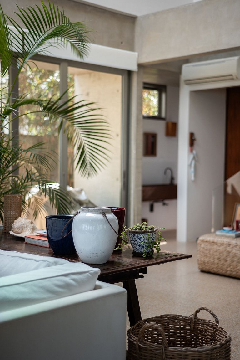 Casa Alto Padrão Pé na Areia | Guaecá - CG