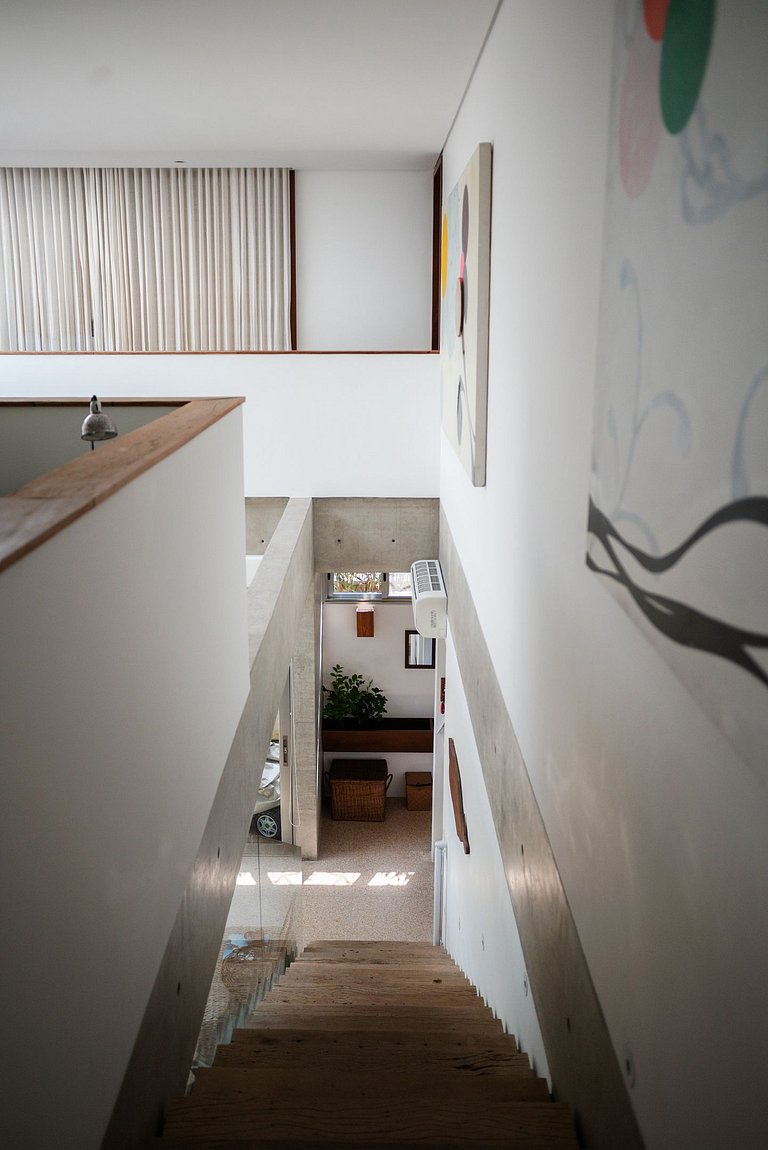 Casa Alto Padrão Pé na Areia | Guaecá - CG