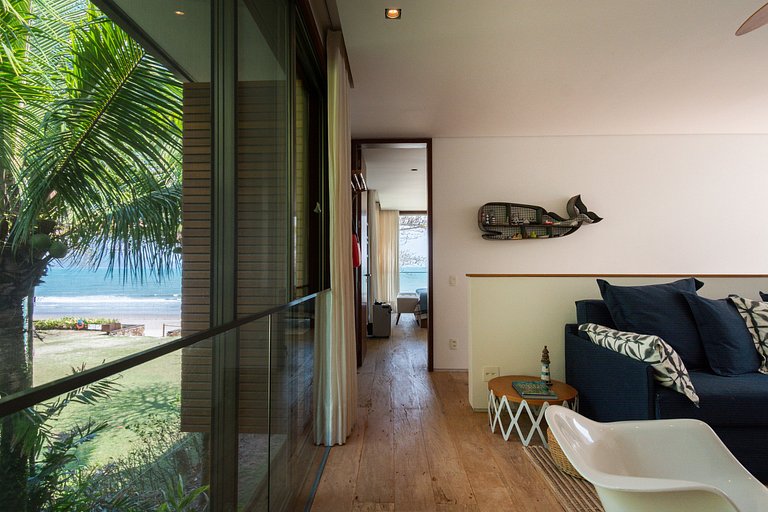 Casa Alto Padrão Pé na Areia | Guaecá - CG