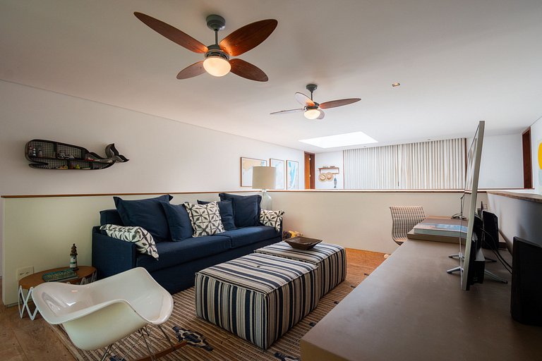 Casa Alto Padrão Pé na Areia | Guaecá - CG