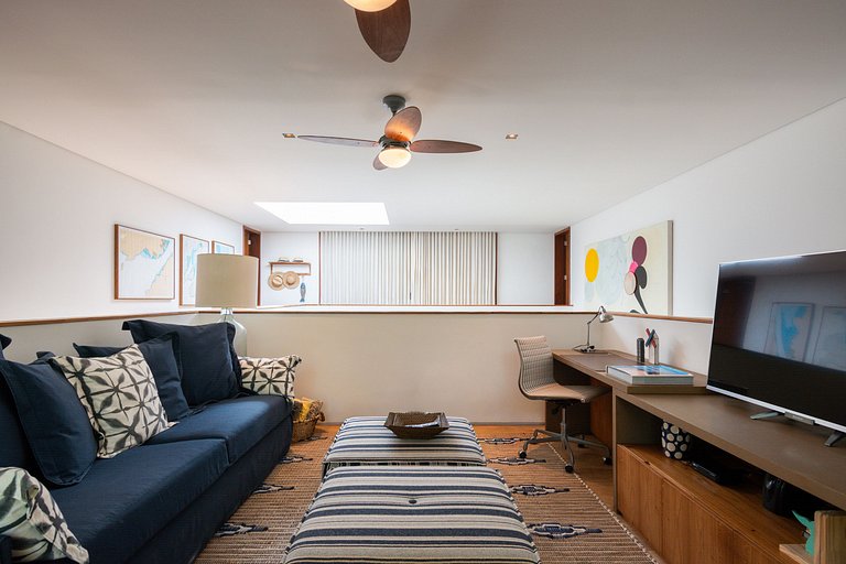 Casa Alto Padrão Pé na Areia | Guaecá - CG