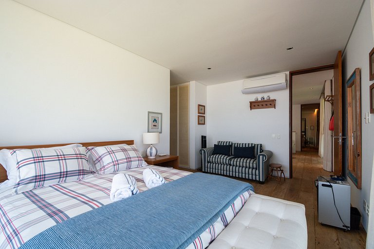 Casa Alto Padrão Pé na Areia | Guaecá - CG