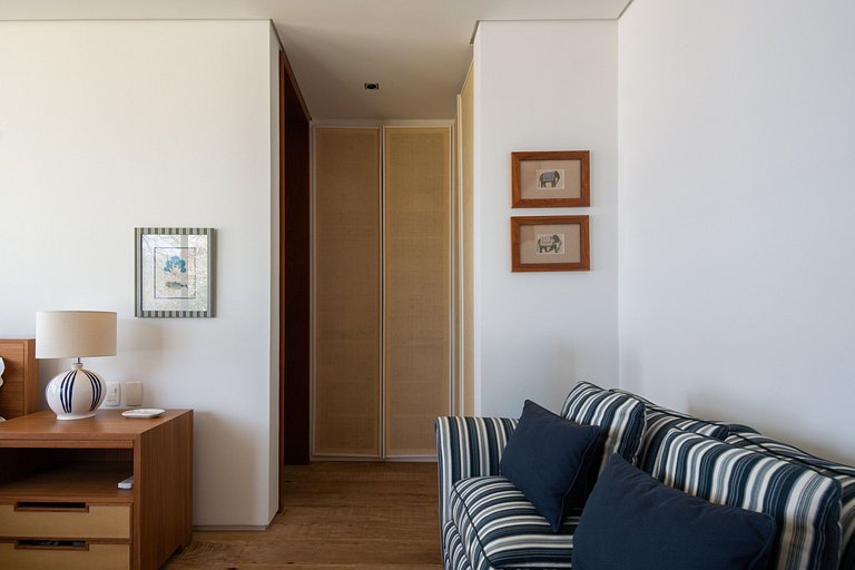 Casa Alto Padrão Pé na Areia | Guaecá - CG