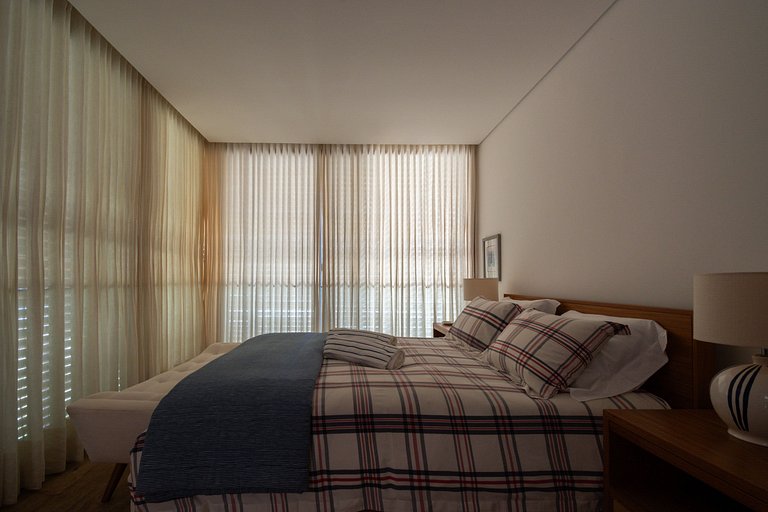 Casa Alto Padrão Pé na Areia | Guaecá - CG