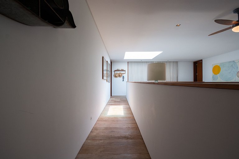 Casa Alto Padrão Pé na Areia | Guaecá - CG