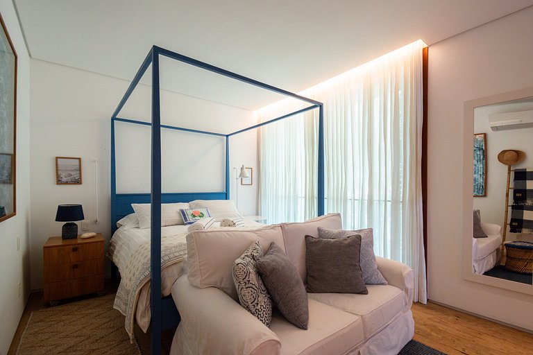 Casa Alto Padrão Pé na Areia | Guaecá - CG